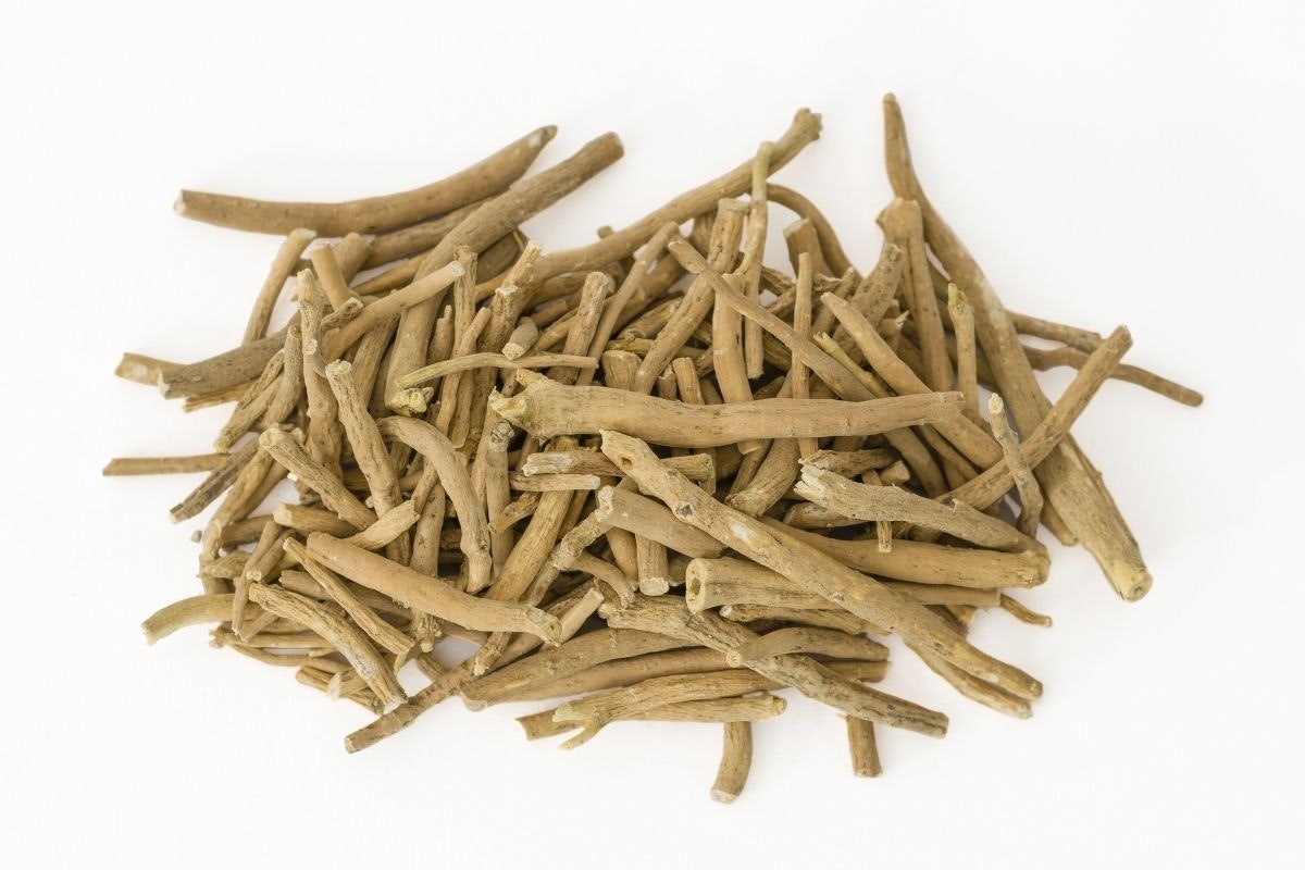 How does ashwaganda work? Properties of ashwaganda – Indian ginseng!